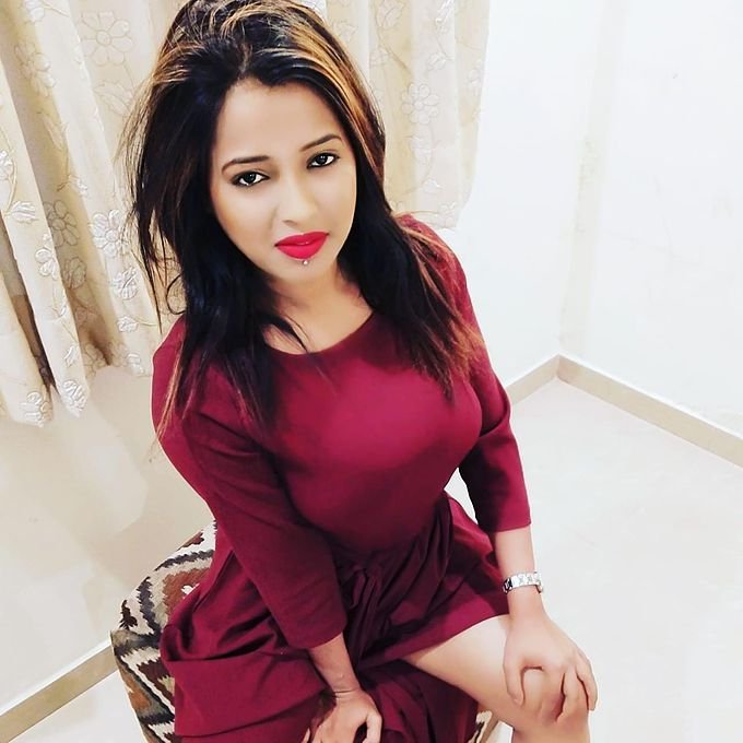 Independent Call Girls in Vashi
